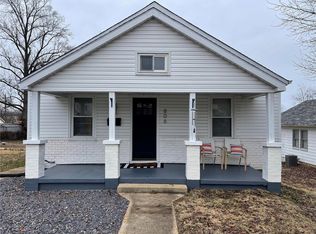 806 Vine St, Festus, MO 63028