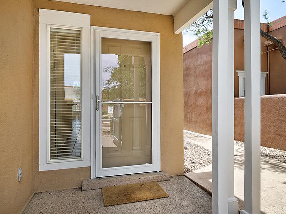 2nd image of 5616 Vulcan Vista Dr NE