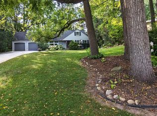 1440 Kearney Rd, Ann Arbor, MI 48104