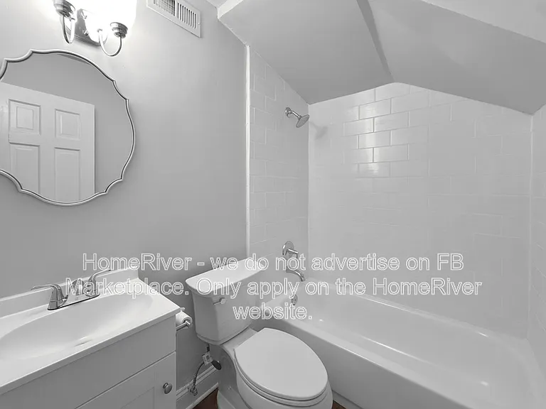 1328 9th St NW — Photo 12