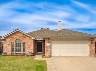 118 Red Cloud Dr, Greenville, TX 75402