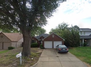 7440 Blackthorn Dr, Fort Worth, TX 76137