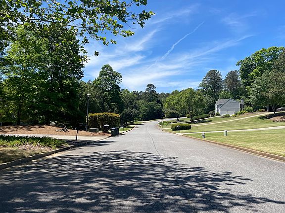 4th image of 350 Sable Ct