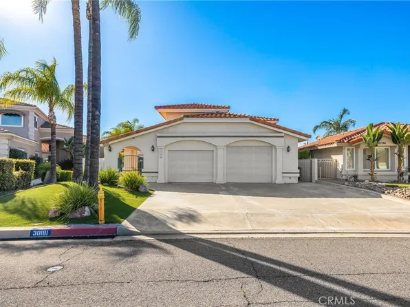 30181 Swan Point Dr, Canyon Lake, CA 92587