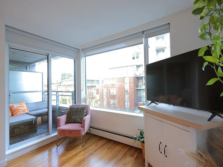 289 E 6th Ave #3XX — Photo 6