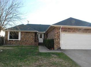7853 Mahonia Dr, Fort Worth, TX 76133