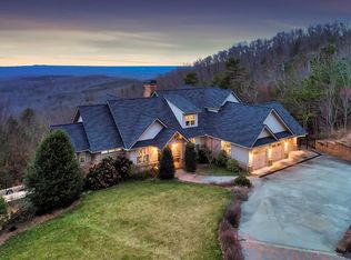 601 Highlands Lake Trl, Clarkesville, GA 30523