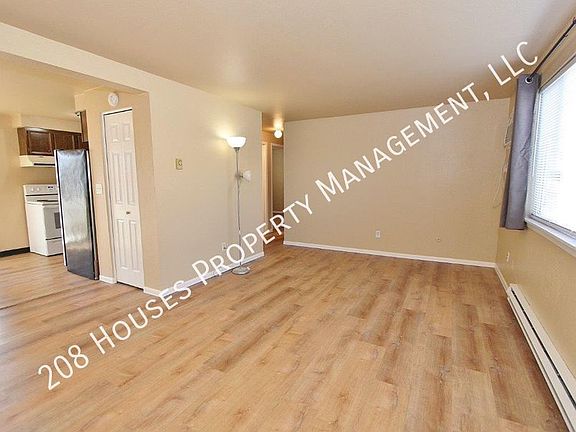4th image of 1340 W Sandalwood Dr