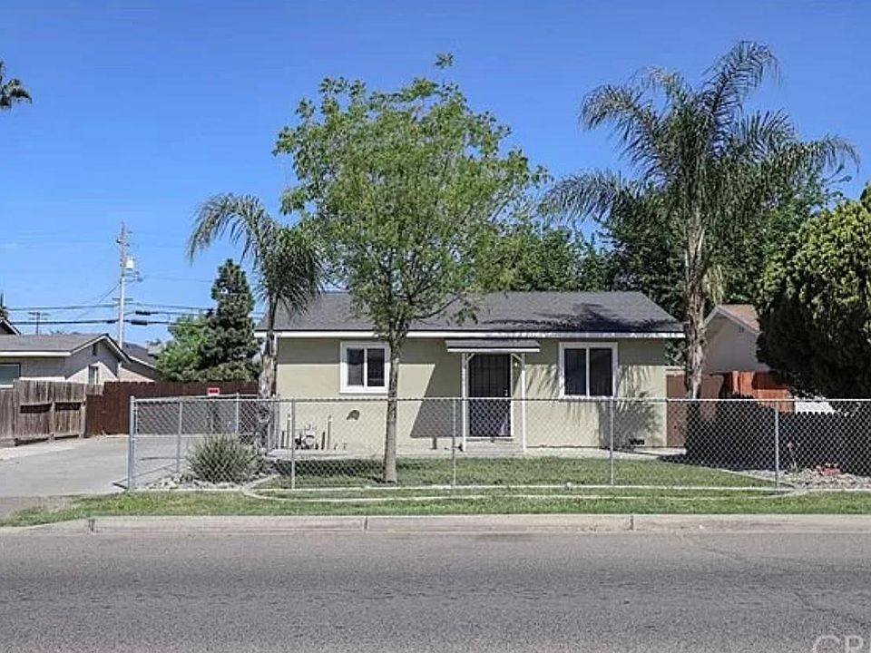 1st image of 2482 Beachwood Dr