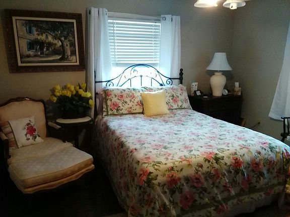 Master Bed Room