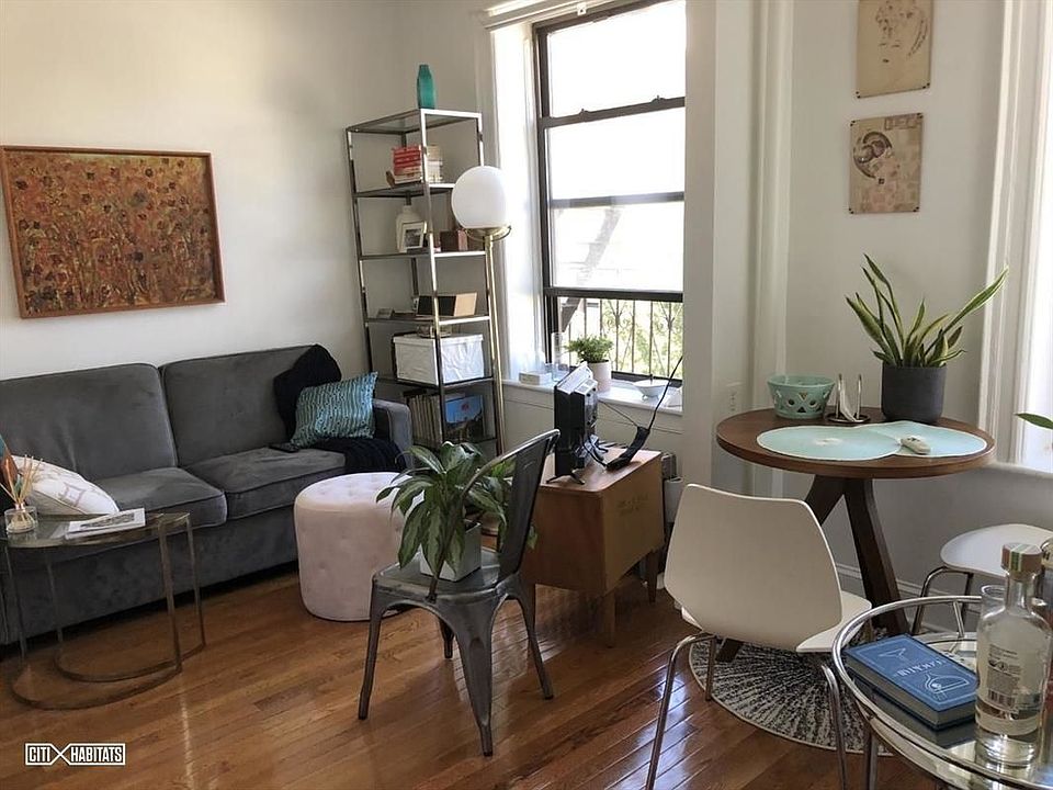 2nd image of 200 Freeman St APT 16