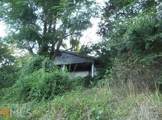 112 S Hill St, Toccoa, GA 30577