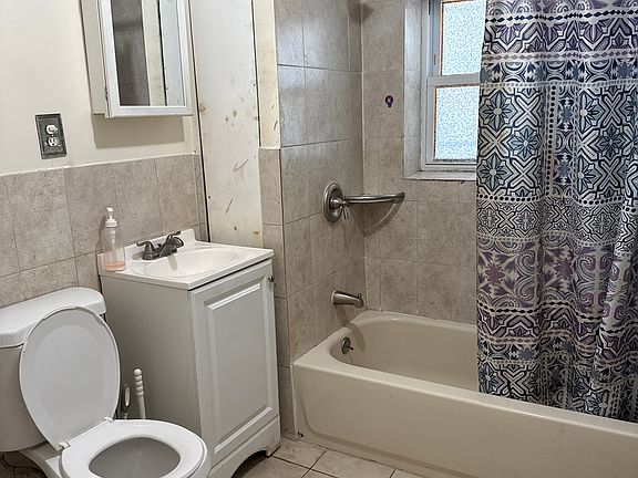 5th image of 47 Henry St