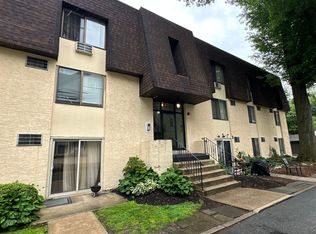 100 W Baltimore Pike, Lansdowne, PA 19050