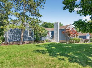 1595 Mount Pleasant St, Northfield, IL 60093