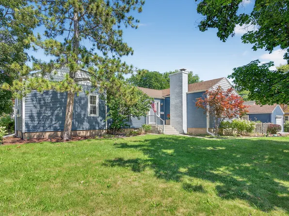 1595 Mount Pleasant St, Northfield, IL 60093