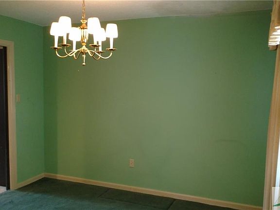 5th image of 6 Osceola Dr