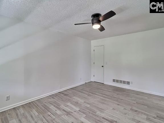 5th image of 4313 Ryan Ave