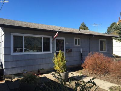 9816 N Hudson St, Portland, OR, 97203