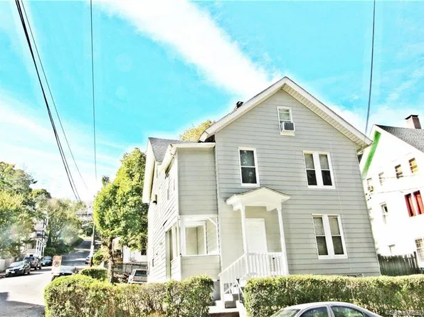 112 Charles St, Waterbury, CT 06708