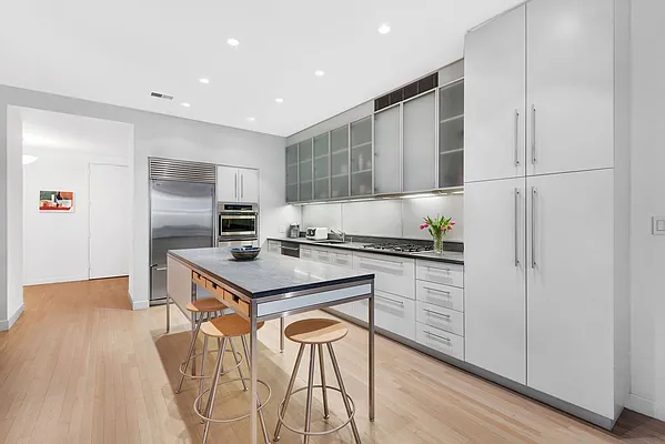 Sold by Compass | media 4