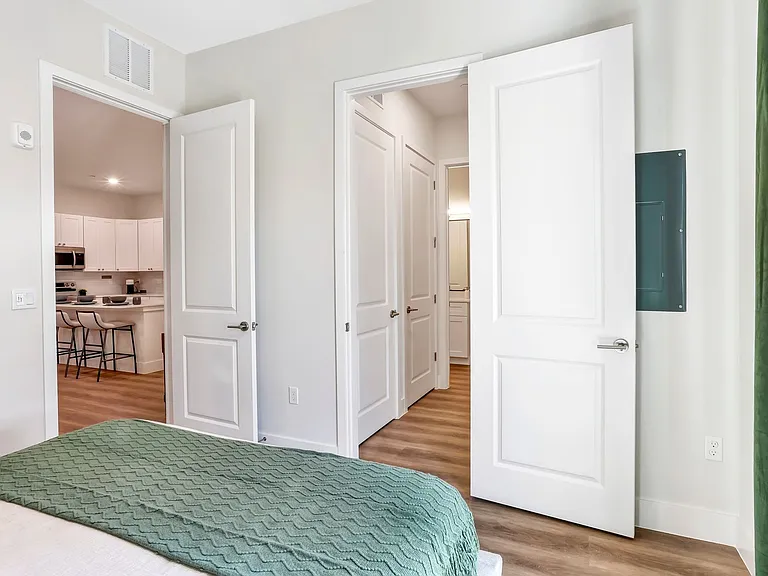 Experience Modern Luxury at Smith & Main: Premier Living in Downtown Winter Garden — Photo 8