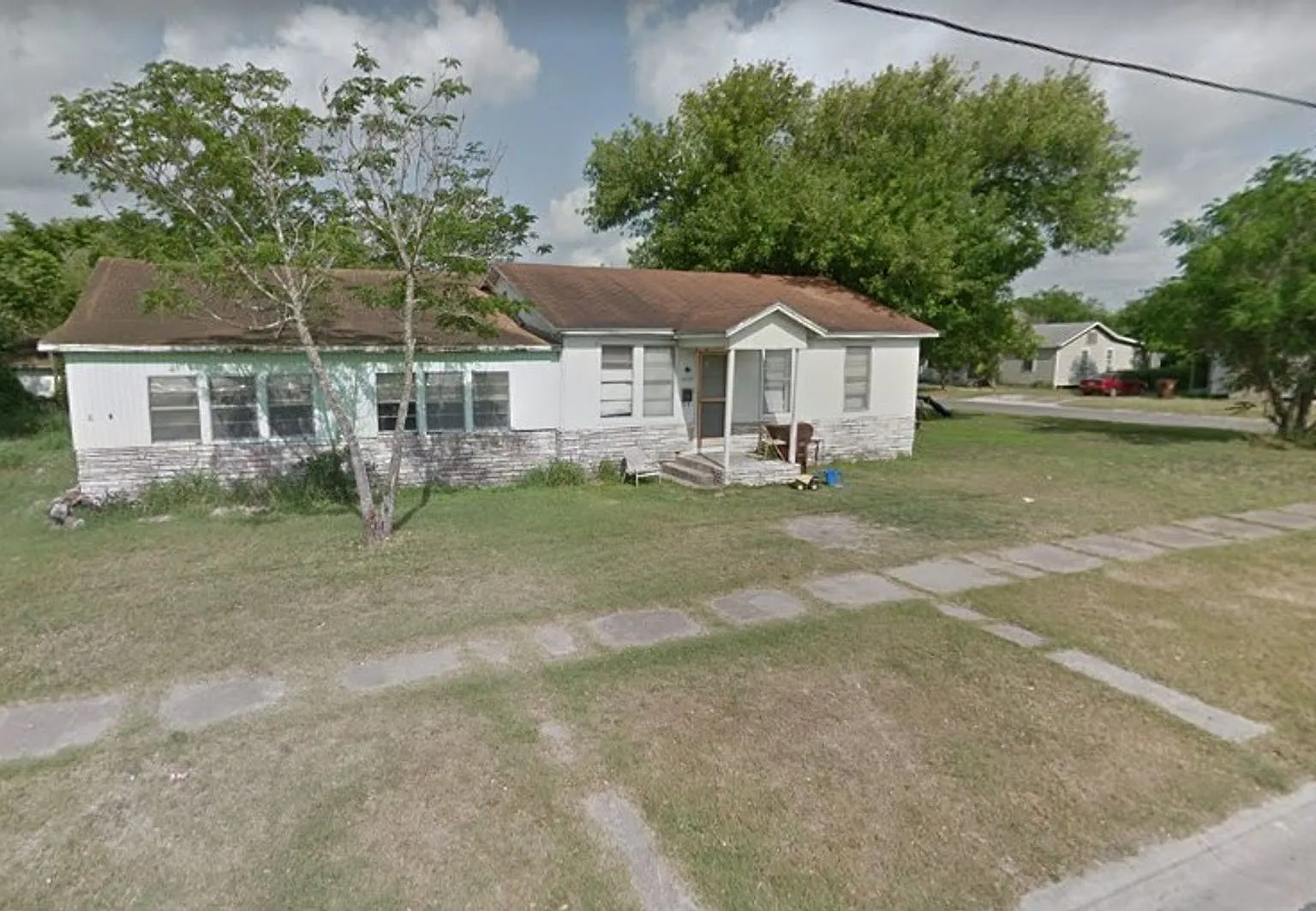 Dstxa Llc -811 S 13th — Photo 1