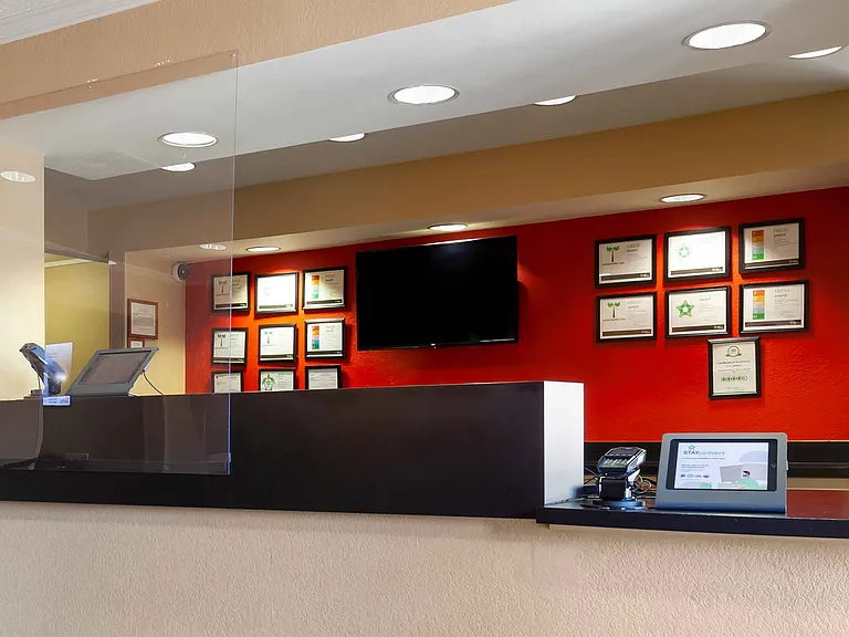 Lobby and Guest Check-in