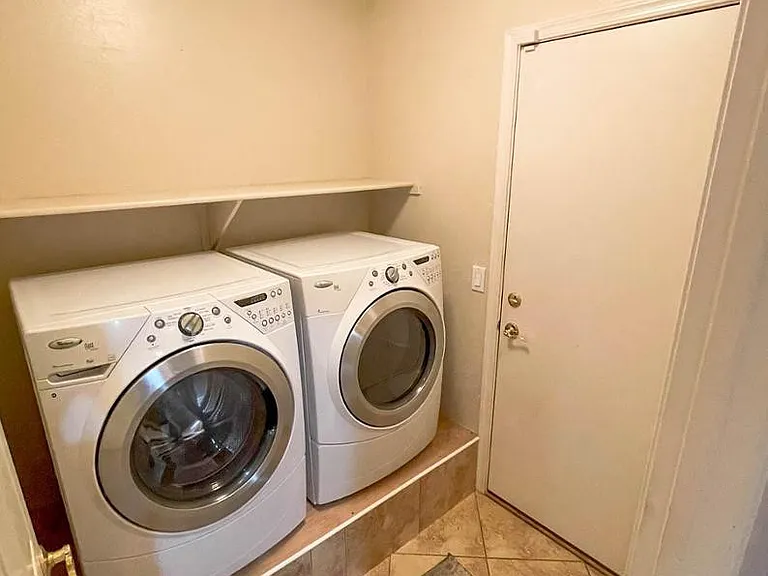 23143 W Lasso Ln — Photo 8