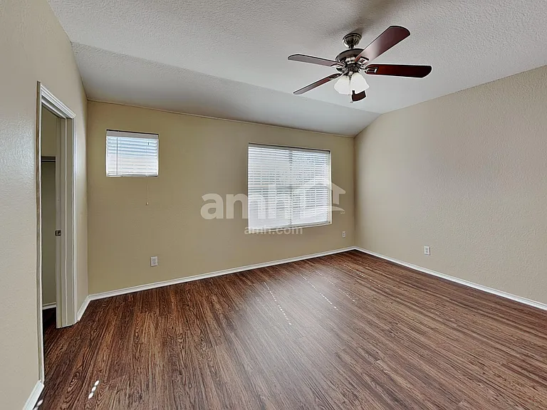 2623 Basswood Dr — Photo 11