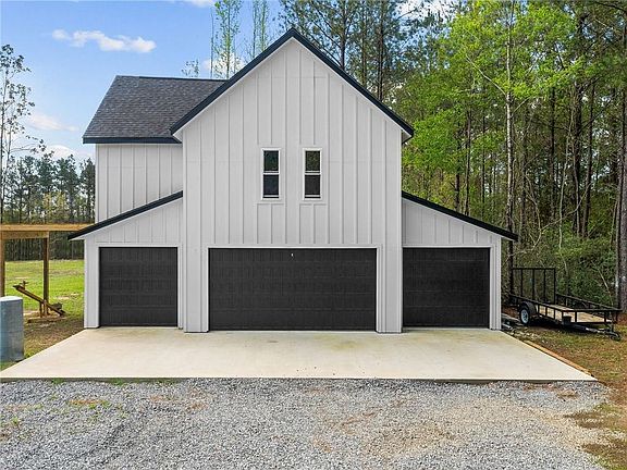 4th image of 28000 Burlwood Pl W