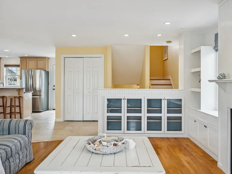 72 Plymouth St #2 — Photo 4