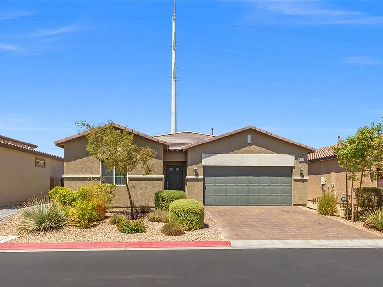 4414 Meline Ave — Photo 2