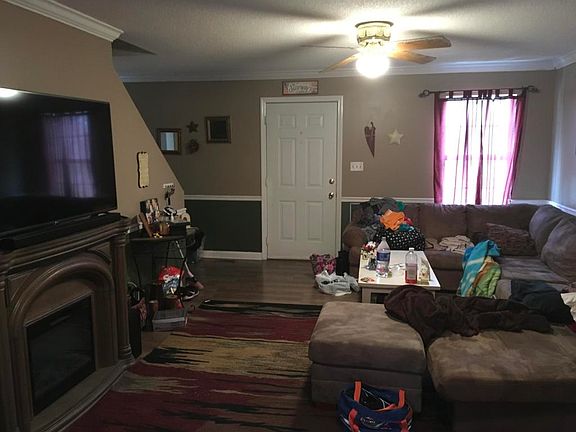 3rd image of 2101 Karnswood Dr