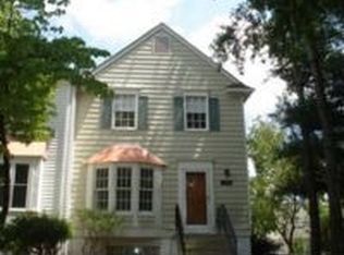 1527 Lowell Ct, Crofton, MD 21114