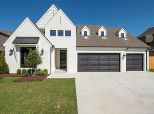 13815 S 28th St, Bixby, OK 74008