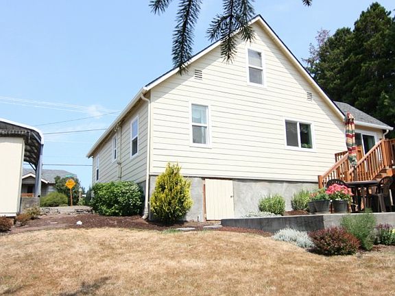 2nd image of 1302 Mount Brynion St