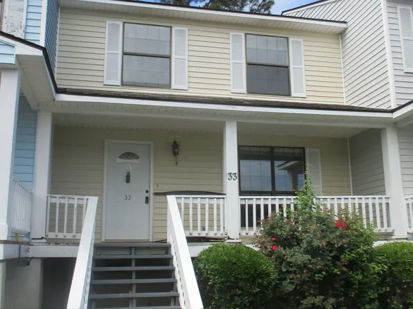 912 Pineland Ave APT 33, Hinesville, GA 31313