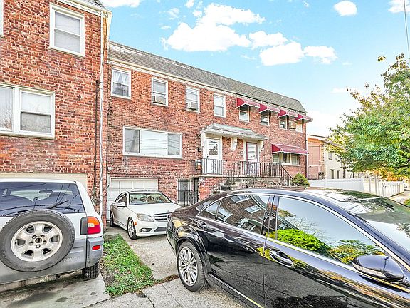 3rd image of 208-16 Hollis Ave