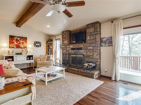 4th image of 4 Newnham Cir