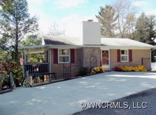 178 Glenview Dr, Lake Junaluska, NC 28745
