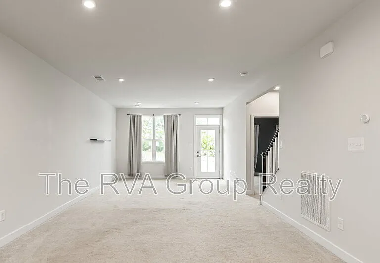 9065 Spring Green Loop — Photo 21