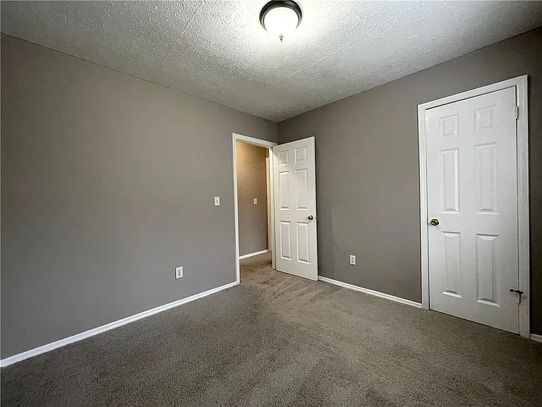 4554 Doral Dr SW — Photo 16