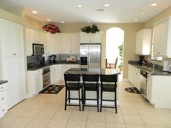 2nd image of 11522 SW Fieldstone Way