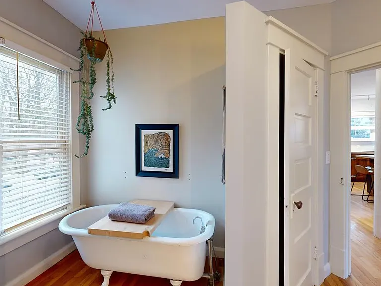 738 Wealthy St SE #2 — Photo 8