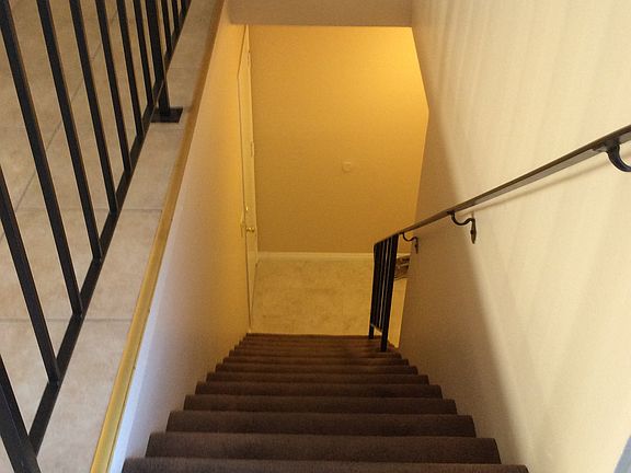 2nd image of 1567 E Fairfield Ct APT 4