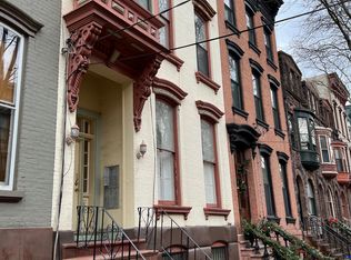 145 Lancaster St #7, Albany, NY 12210