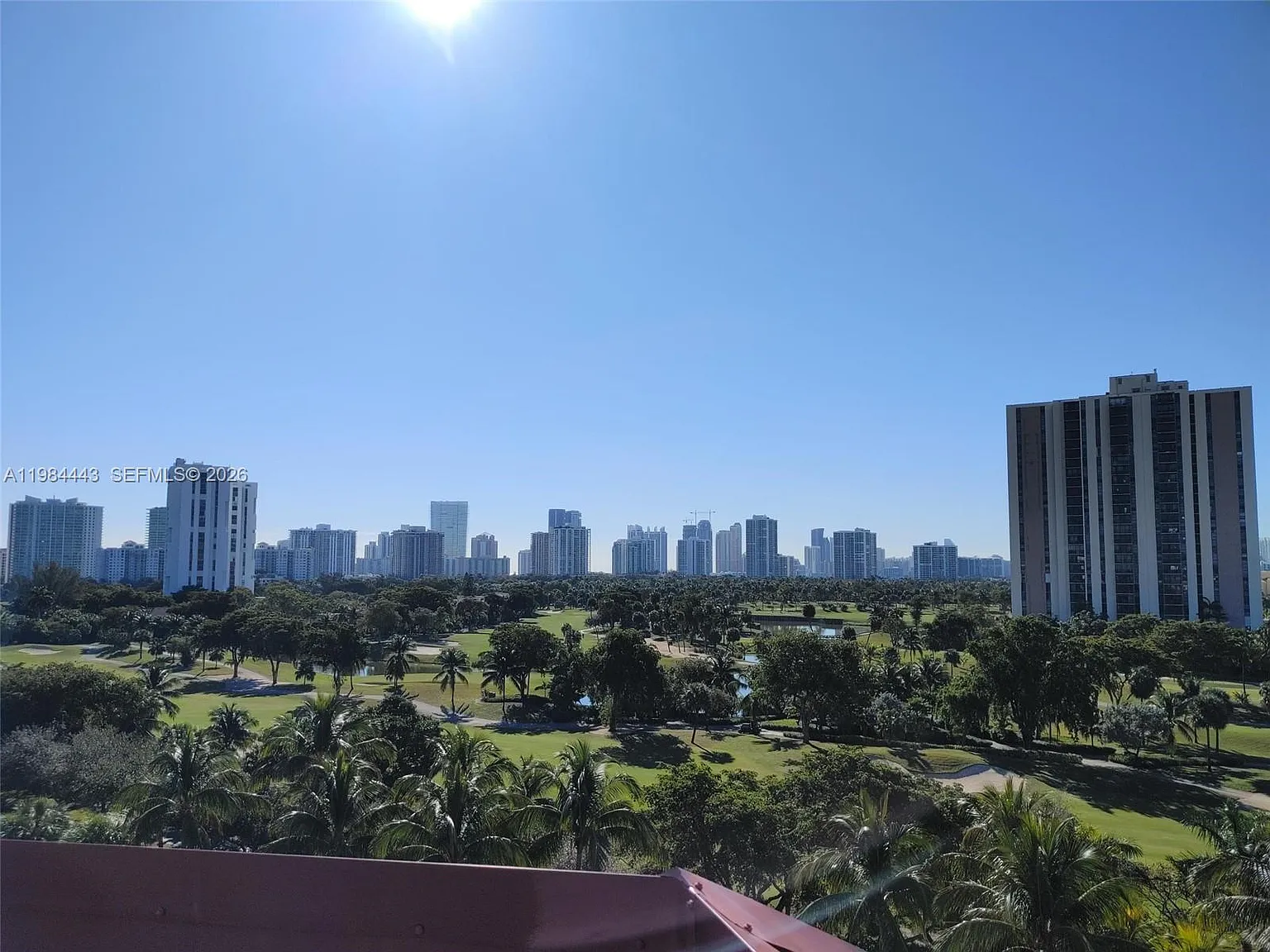 Bravura I Condo — Photo 4