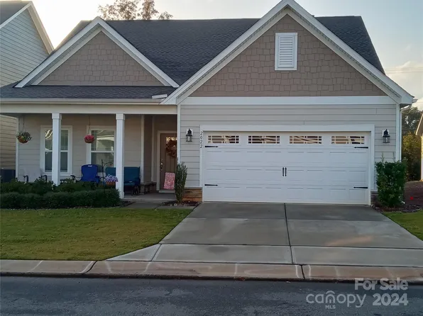 2022 Bonds Ln, Fort Mill, SC 29715