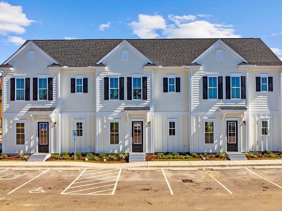 1st image of 2790 Cook Circle #B